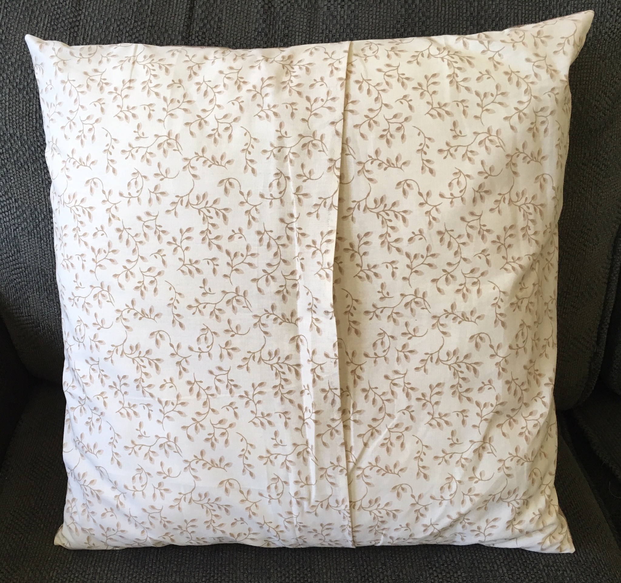 Tea towel pillow Epida Studio