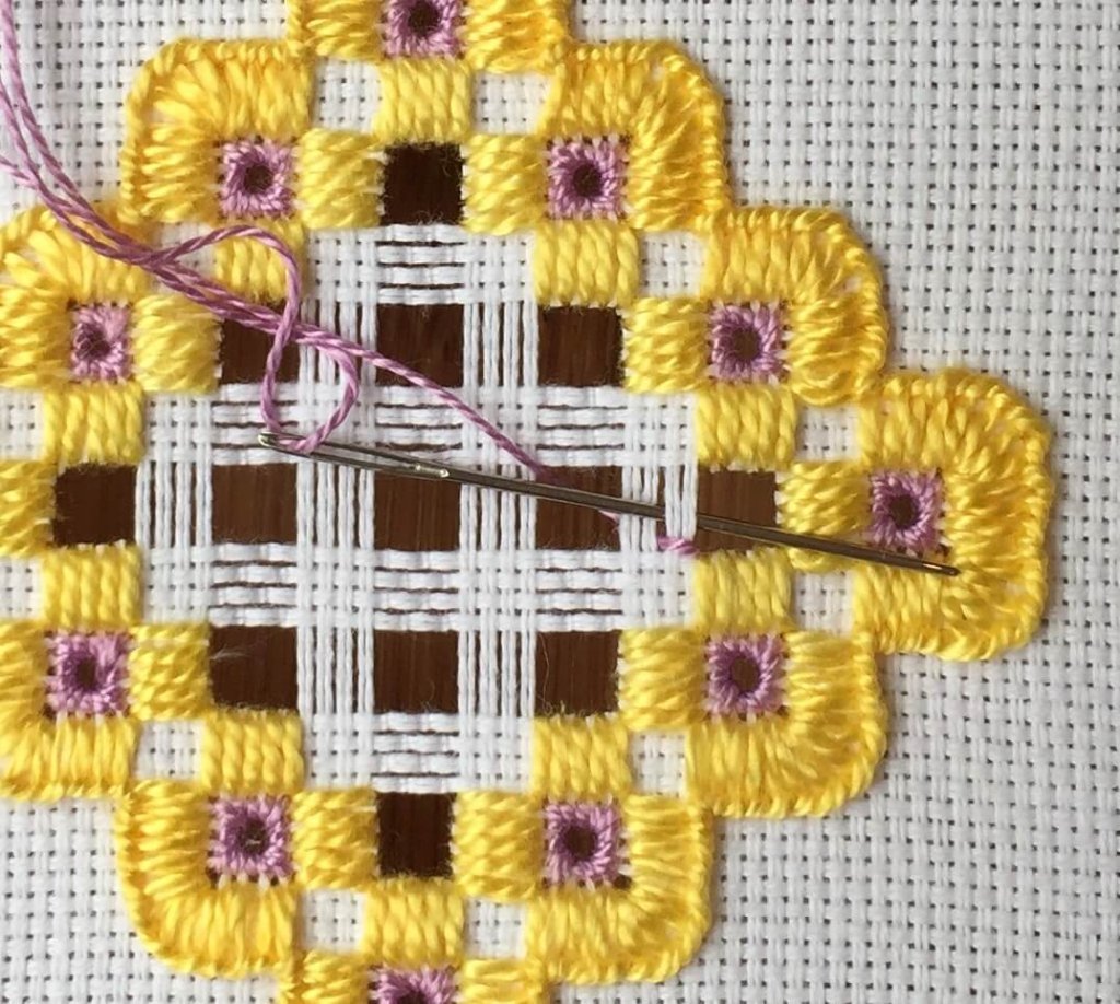 hardanger needle weaving